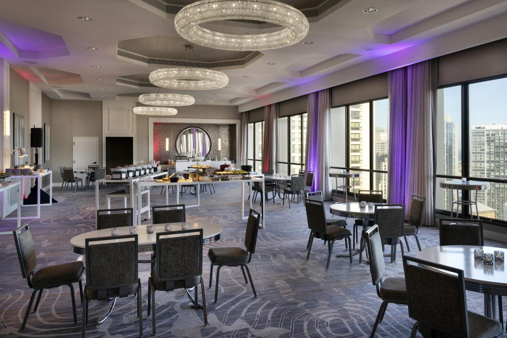 Marriott Union Square 4*